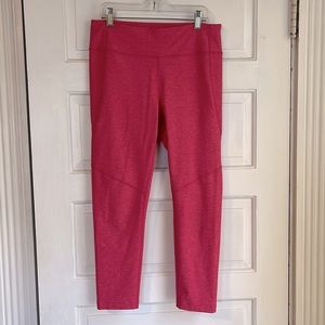 Like New Outdoor Voices 3/4 Warmup Leggings in size large